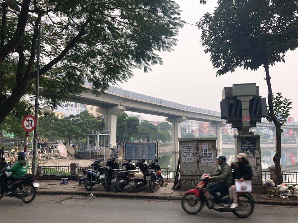 Chính chủ cho thuê văn phòng mặt phố view hồ số 36 Hoàng Cầu, Đống Đa,Hà Nội.DT 60m,120m2  13299982