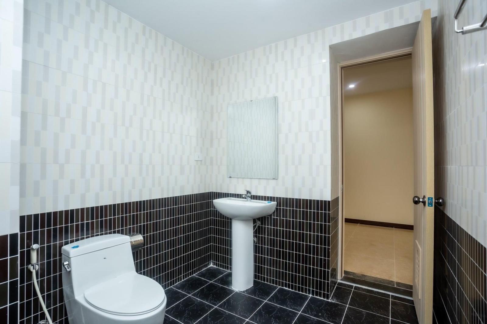 Chính chủ cần cho thuê căn hộ tầng 30 tại tháp doanh nhân Hà Đông 13302716