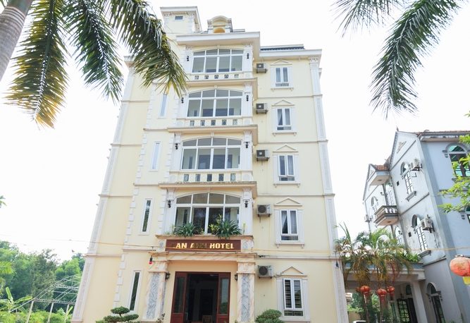 CC Bán khách sạn Hoa Đệ Nhất Hotel 4/1/9  Hoàng Việt, Phường 4, Tân Bình 13303408