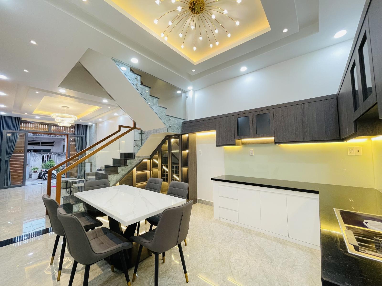 Bán nhà phố đẹp Đường Nguyễn Văn Khối, Phường 11, Quận Gò vấp  13306199