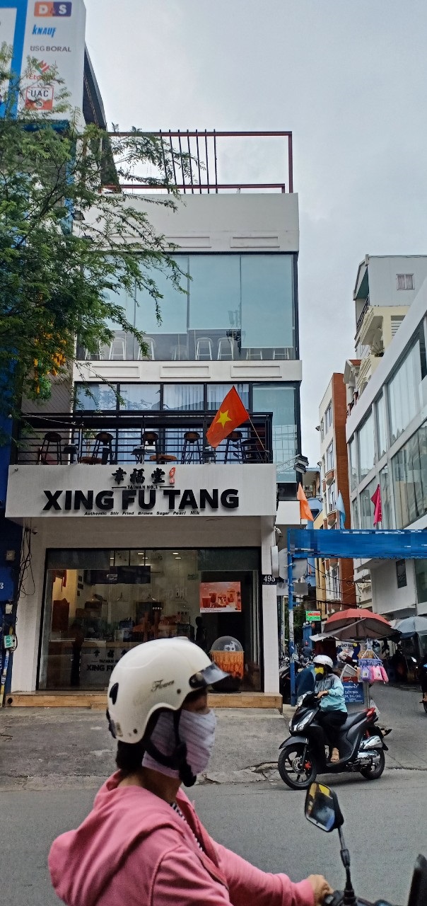 Bán nhà MT Ngô Bệ,P13, Tân Bình (5x27m) cấp 4.Gía 21. tỷ TL :1.1.2022 13310043