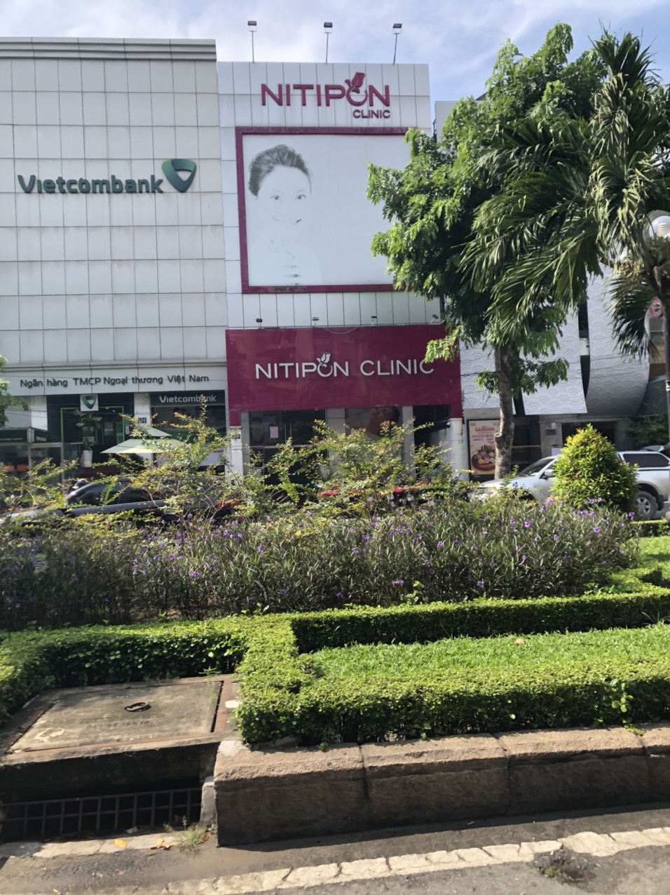 CC cần  bán nhà Mặt Tiền đường Chấn Hưng, P6, Tân Bình - dt 8.2x10 - 4 tầng thang máy giá  17.9 tỷ 13310053