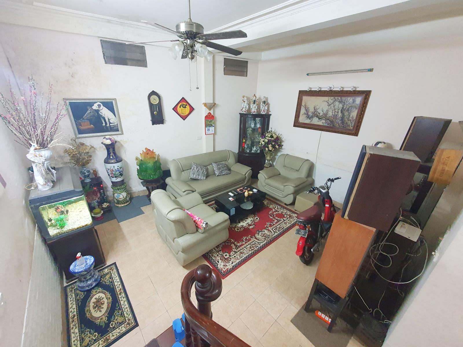 Nhà Hàng Bồ 40m hai thoáng Nhà phố cổ Giá ngoại ô 13312411