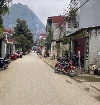 CẦN TIỀN BÁN NHANH NHÀ 2 TẦNG 1 TUM THUẬN CHÂU- SƠN LA 13316001