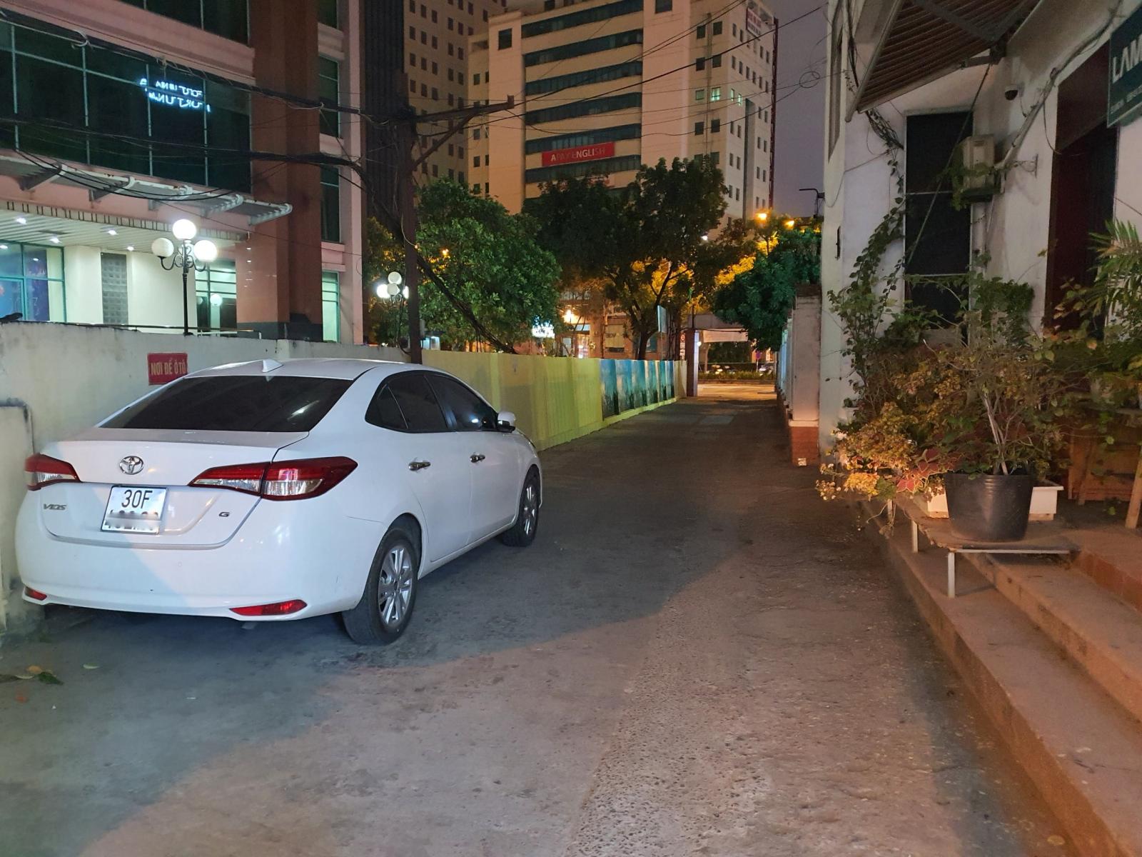 Chung cư Láng Hạ 94m Lô góc ô tô đỗ cửa tương lai mặt phố Giá rẻ 13322663