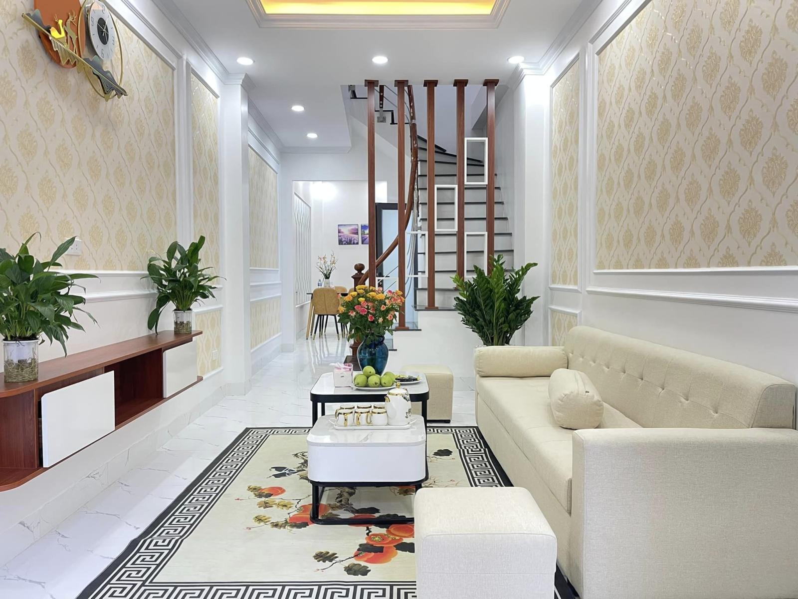 Gần Oto, Kinh Doanh, Nhà mới,  Phố Võ Chí Công 40m2 Mt 3.4m Giá nhỉnh 5 tỷ 13325365