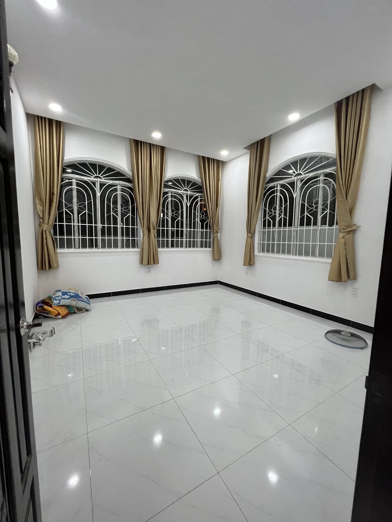 BIỆT THỰ CỔ Quang Trung Gò Vấp-HXH 1 xẹt-260m2-14 x 16-26 tỷ 13326682