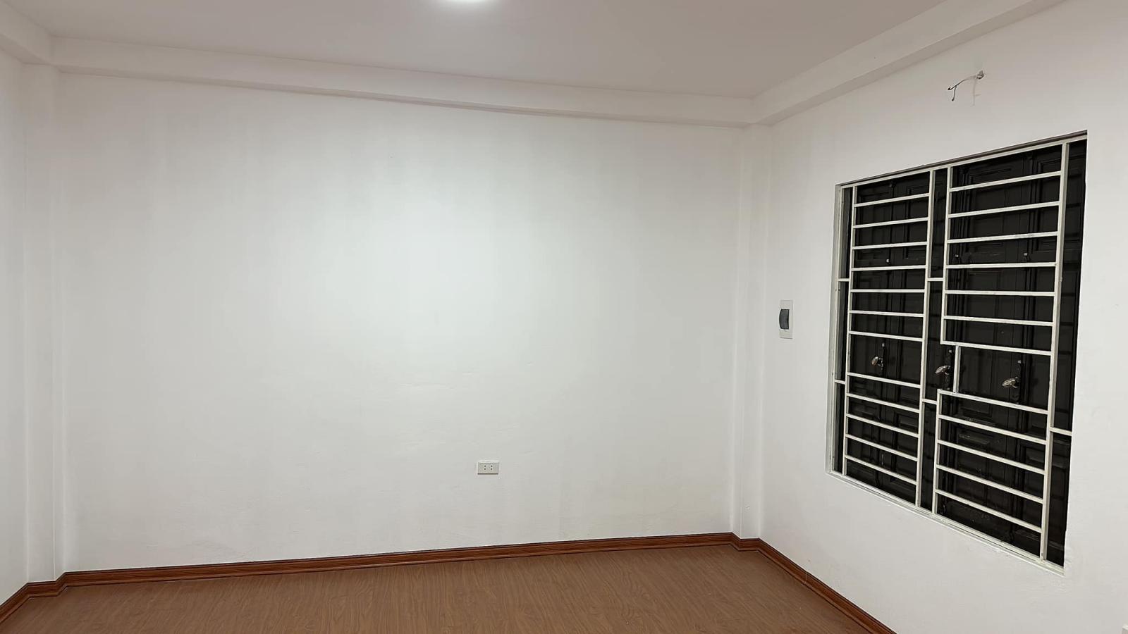 Giá Tốt. Chuyển Công Việc Bán Nhà Phúc Lợi, Long Biên 4T, 35m2 chỉ 2,4 tỷ 13330045