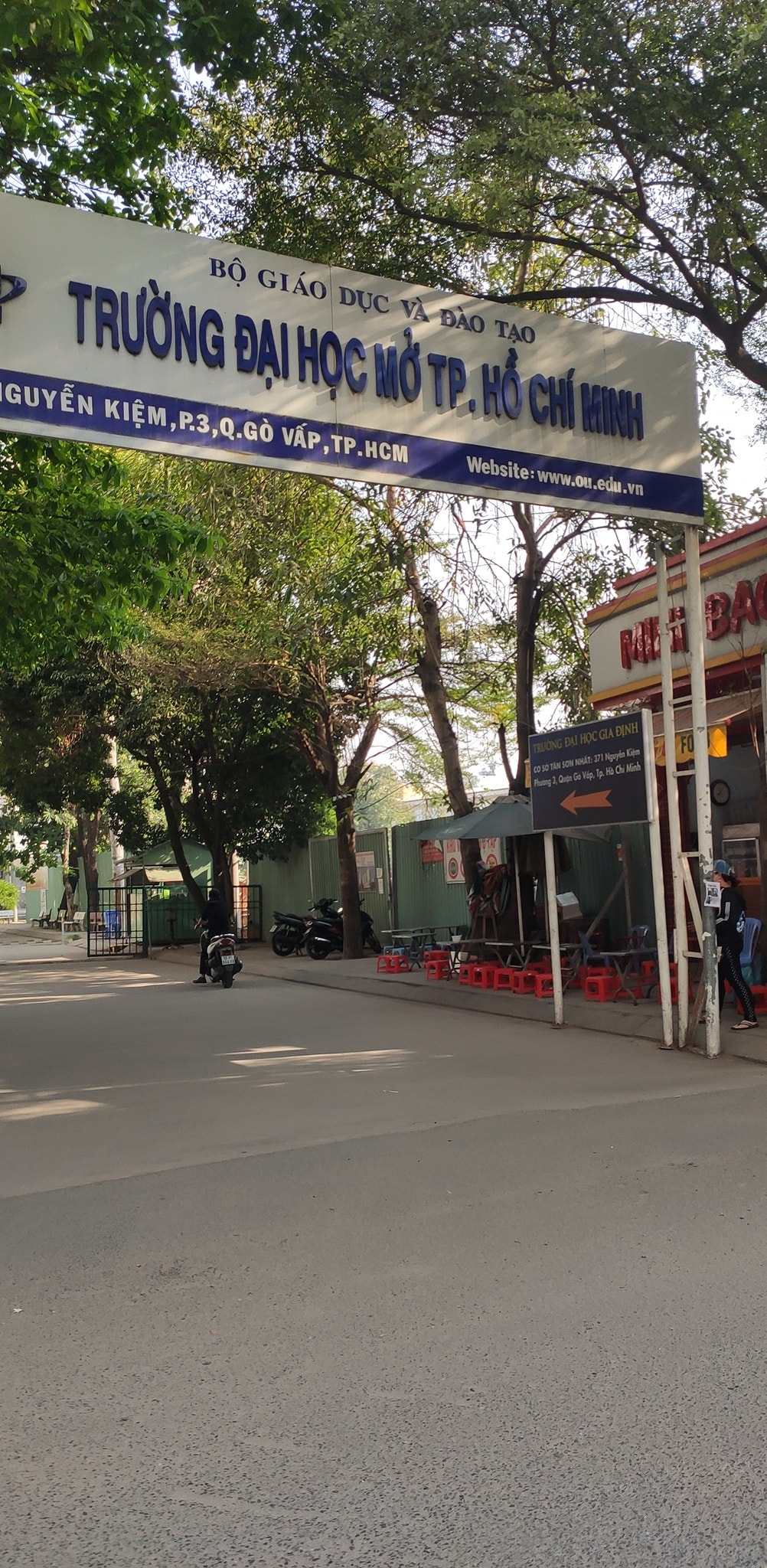 Nhà MTKD ngay sân bay, 95m2, ngang to 4.2m, 4 lầu Nguyễn Văn Công, tiềm năng, 18 tỷ. 13330359