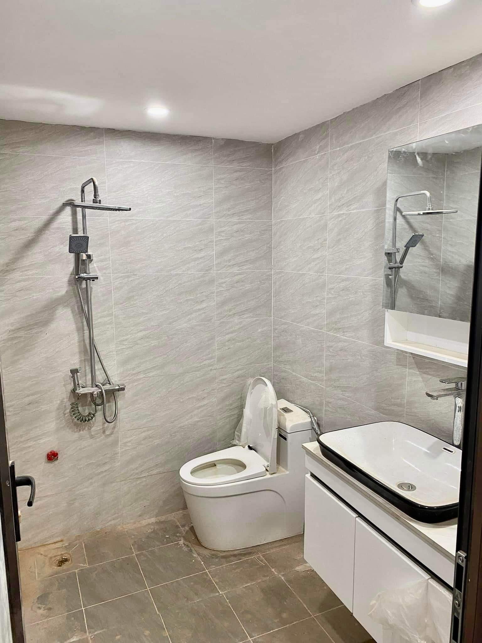 Bán nhà Hào Nam 55m Phân lô cán bộ Ô tô vào nhà Giá bán gấp 13331235