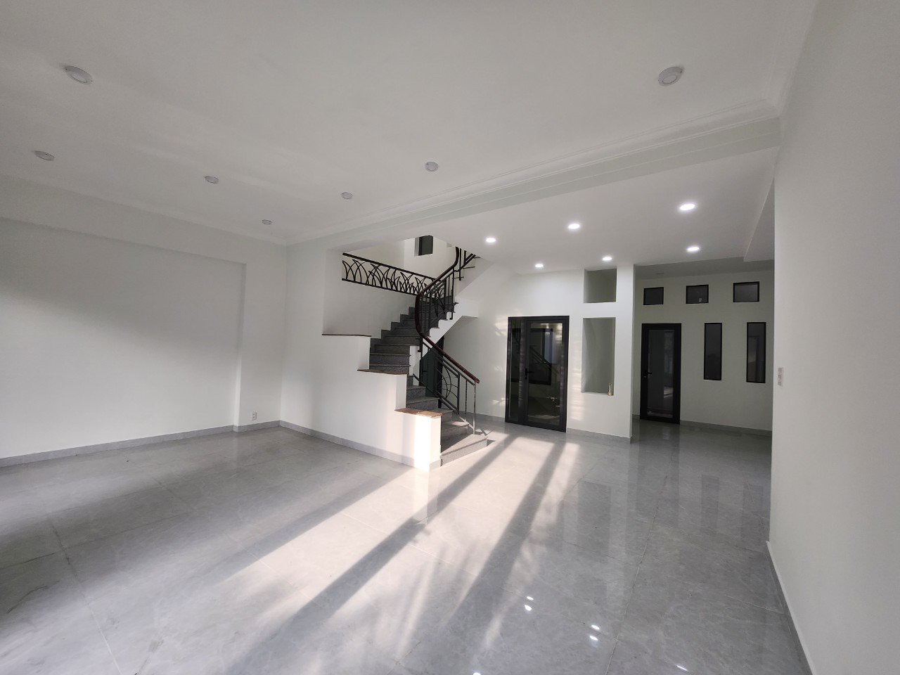 CHÍNH CHỦ Cần Cho Thuê Biệt Thự Siêu Đẹp Tại Quận Bình Thạnh 13331586