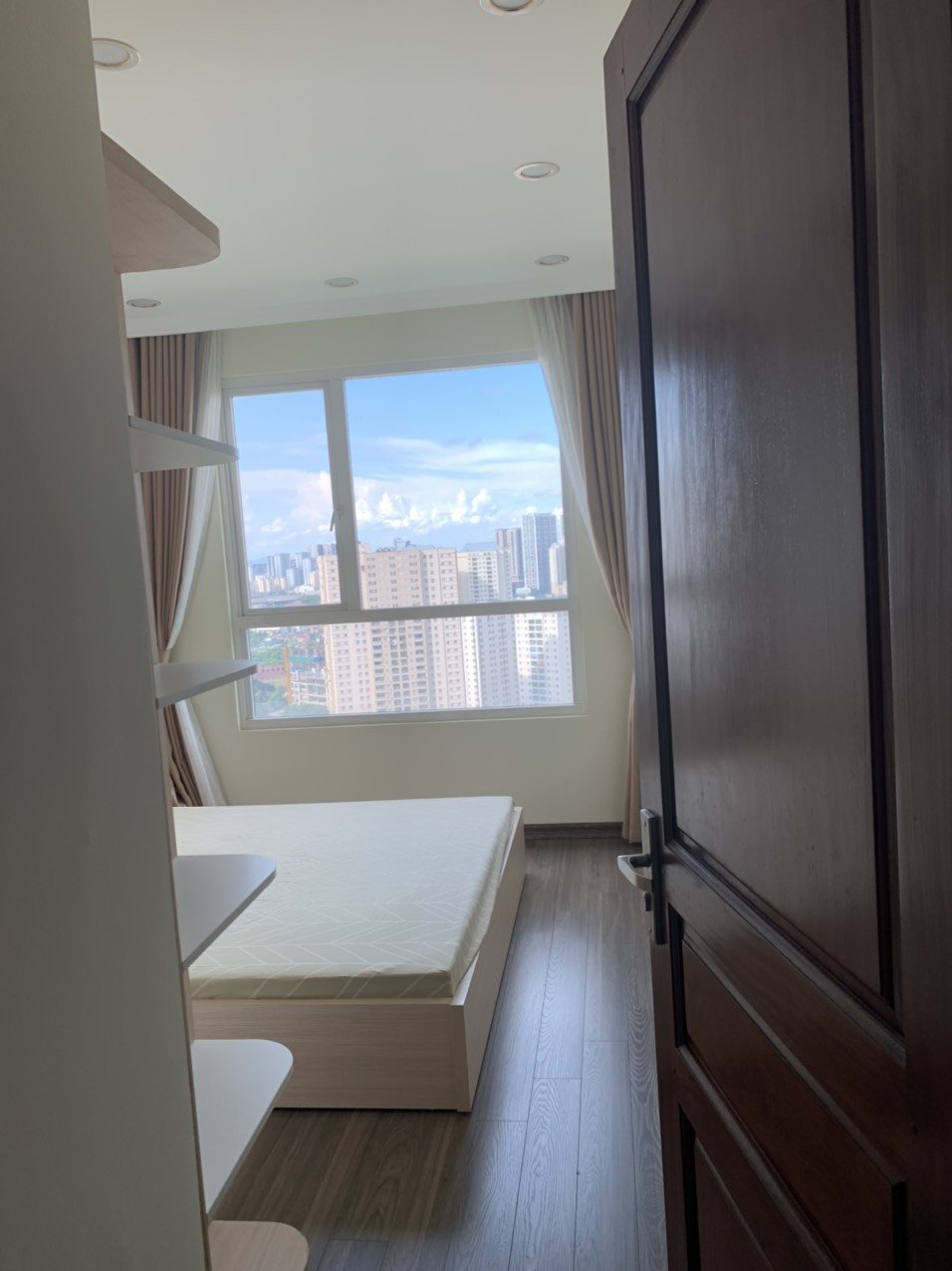 
Bán nhanh căn hộ Seasons Avenue, nhà mới đẹp, 2PN, full đồ, giá cắt lỗ, có slot ô tô  13349539