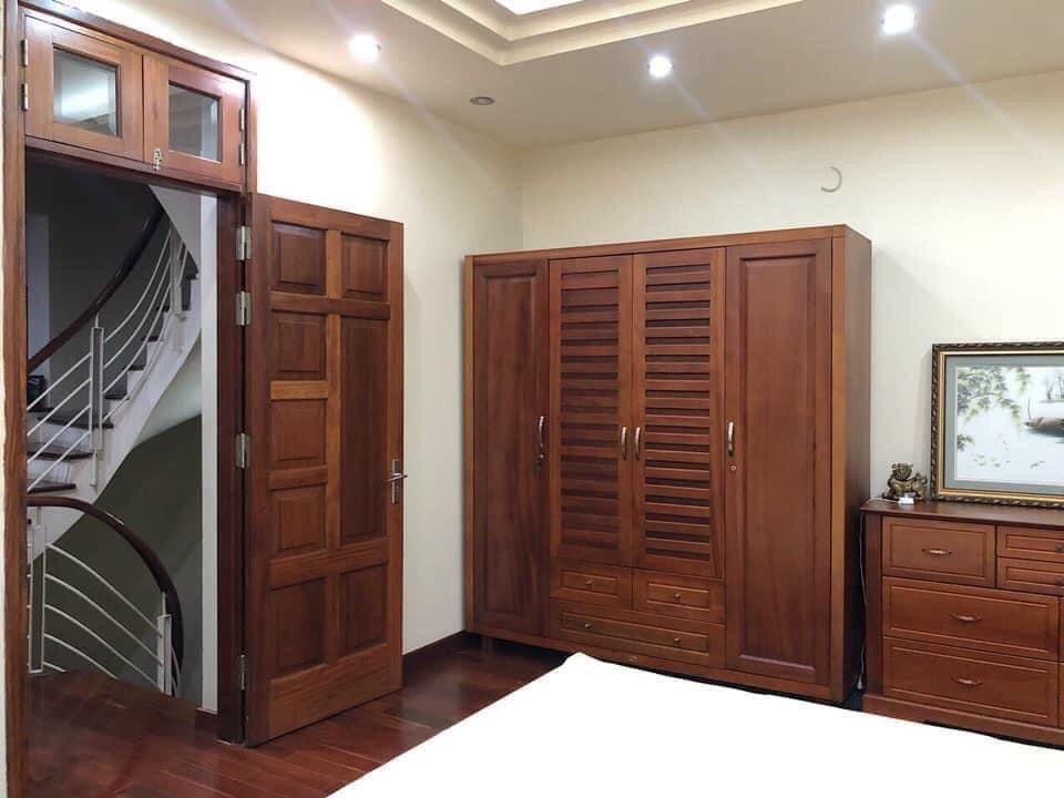 CC bán nhà Phân lô Trung yên 9. DT 92m x 6T. Giá 16,3 tỷ. 0964769634
 13354586