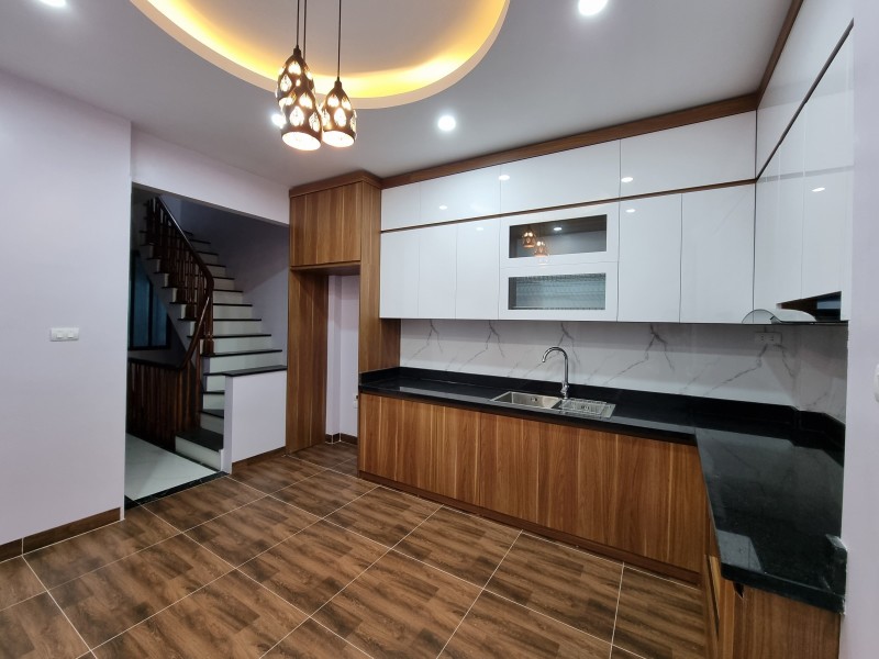 AN DƯƠNG VƯƠNG NHÀ  MỚI ĐẸP LUNG LINH - THANG MÁY - GARA Ô TÔ - CỰC GẦN PHỐ - KD TỐT 58M 6TẦNG 8.2TỶ 13361895