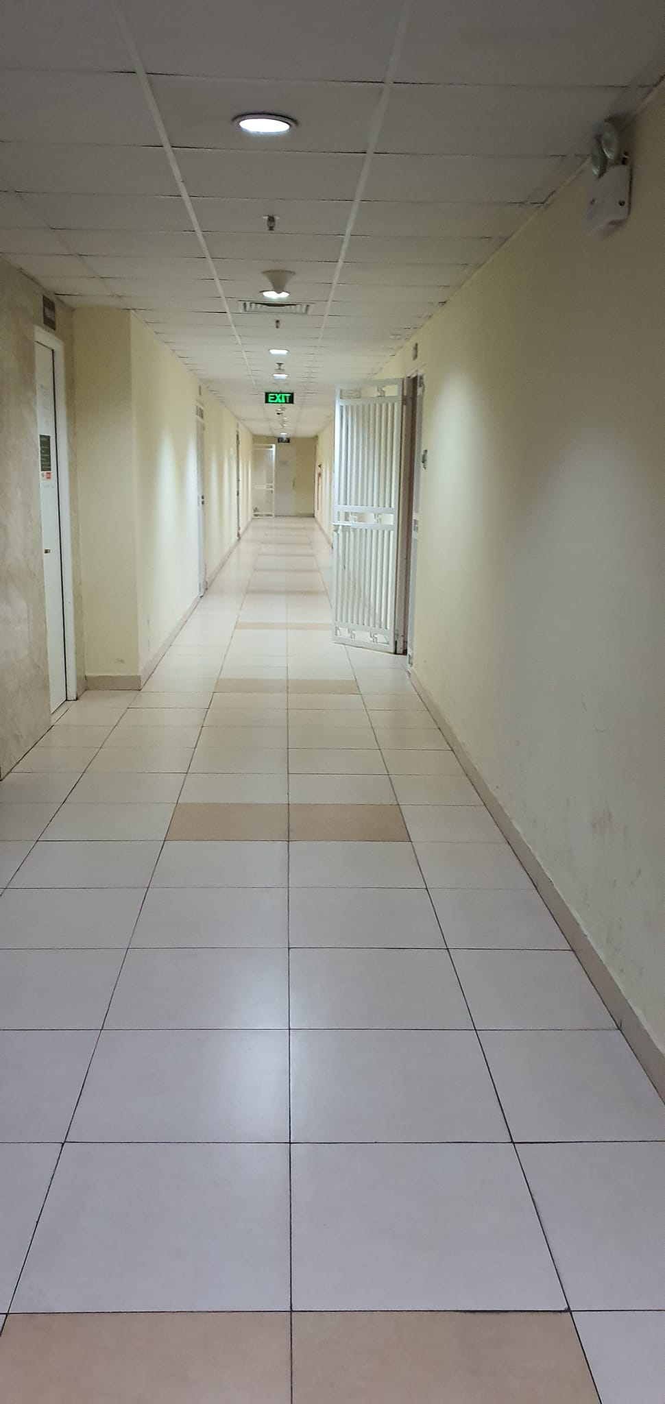 Bán căn hộ 3 phòng ngủ, 3.2 tỷ dự án Chung cư Intracom Trung Văn 13371171