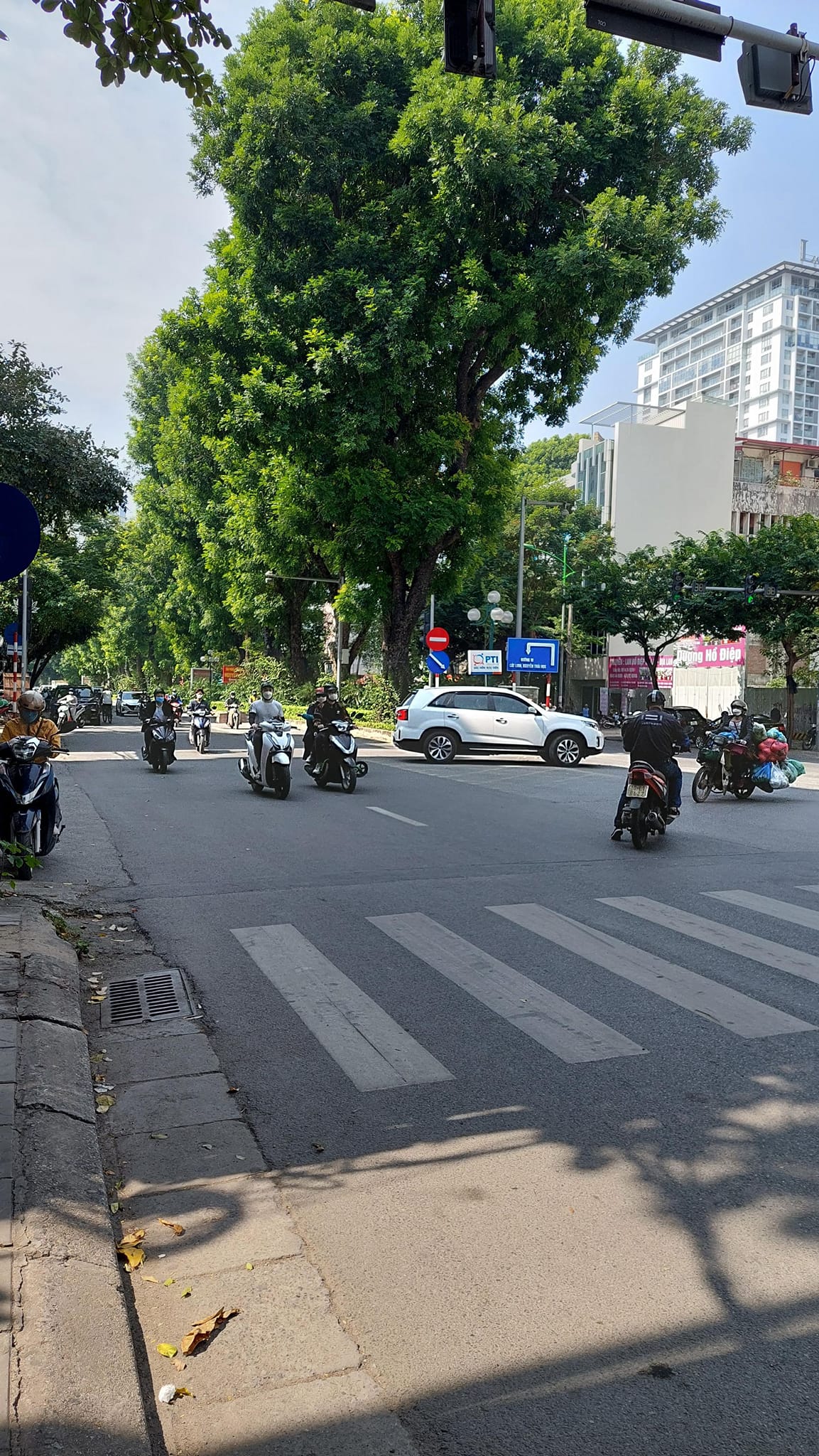 Bán nhà đất MẶT PHỐ Phú Gia Phú Thượng, Kinh doanh, 60M2, Mặt tiền gần 5M 13371507