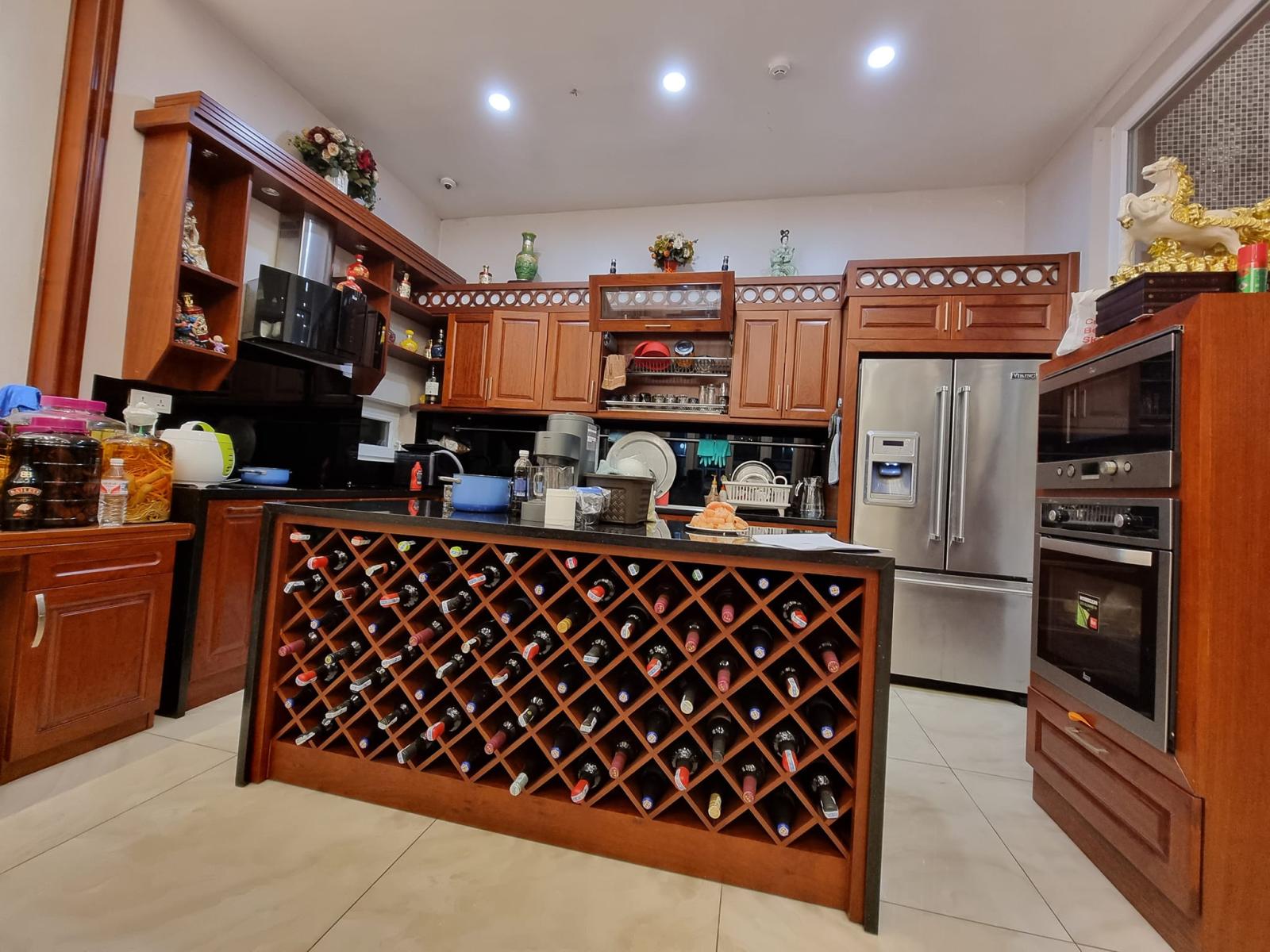 Bán Biệt Thự Trần Văn Cẩn, KĐT Mỹ Đình II, Nam Từ Liêm 200m2 4T MT11m Giá 48 tỷ 0979312111. 13376334