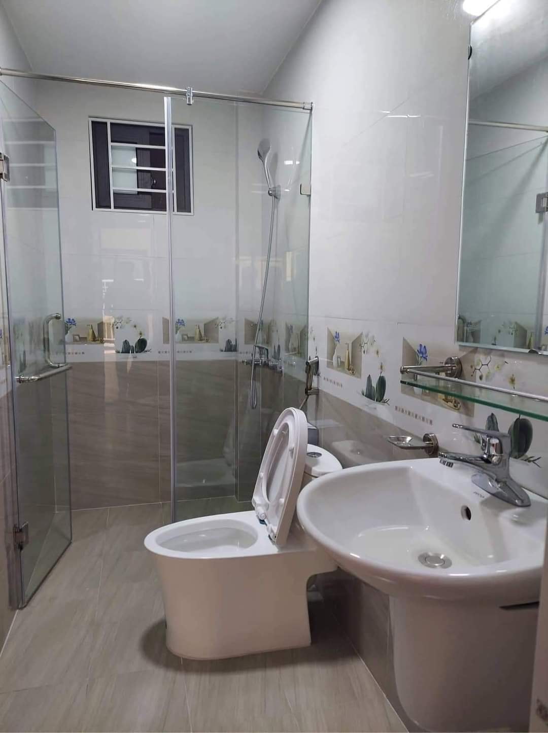 BÁN NHÀ TRẦN CUNG-NGÕ THÔNG - GẦN ÔTÔ, 2 THOÁNG TRƯỚC SAU 56M 5TẦNG 5,8 TỶ 13379926