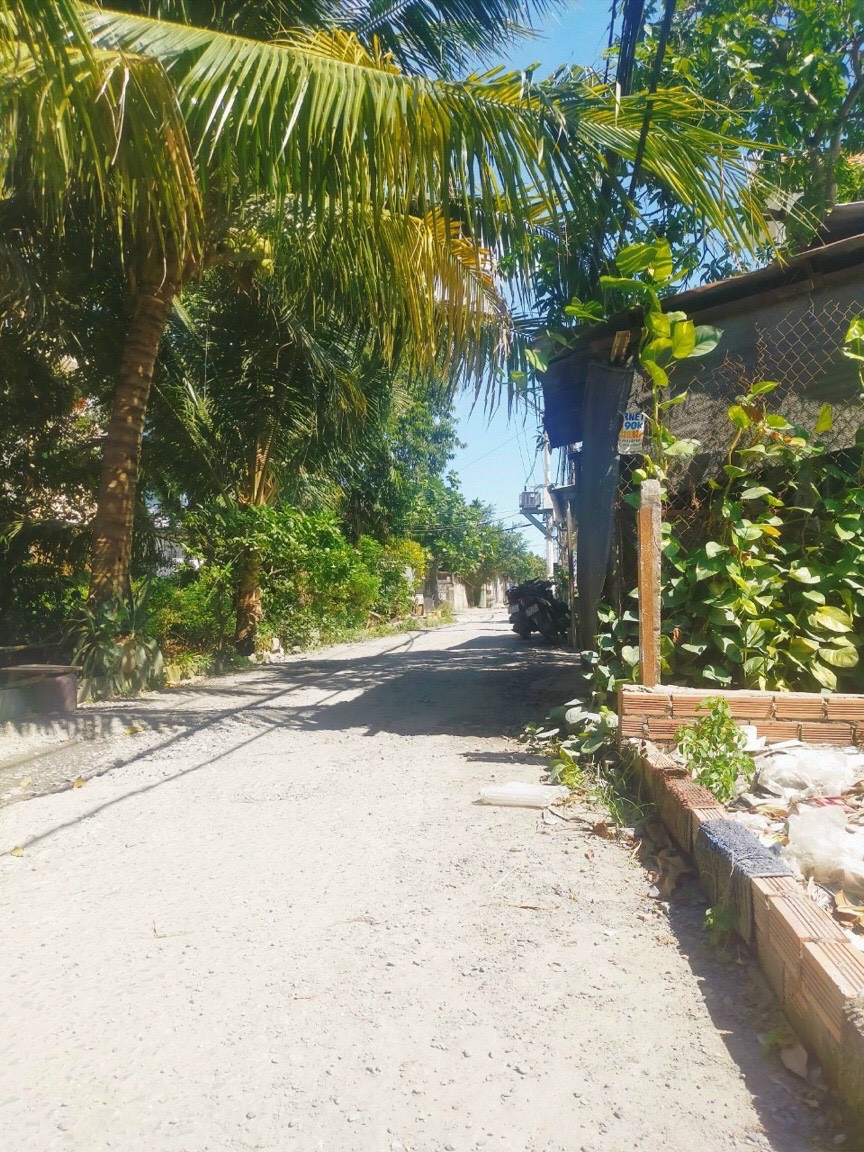 chính chủ bán đât măt tien racnhj thạnh lôc 29 
p thạn lộc q12 tphcm 
dt 4x20 giá 3ty750 tr 13380716