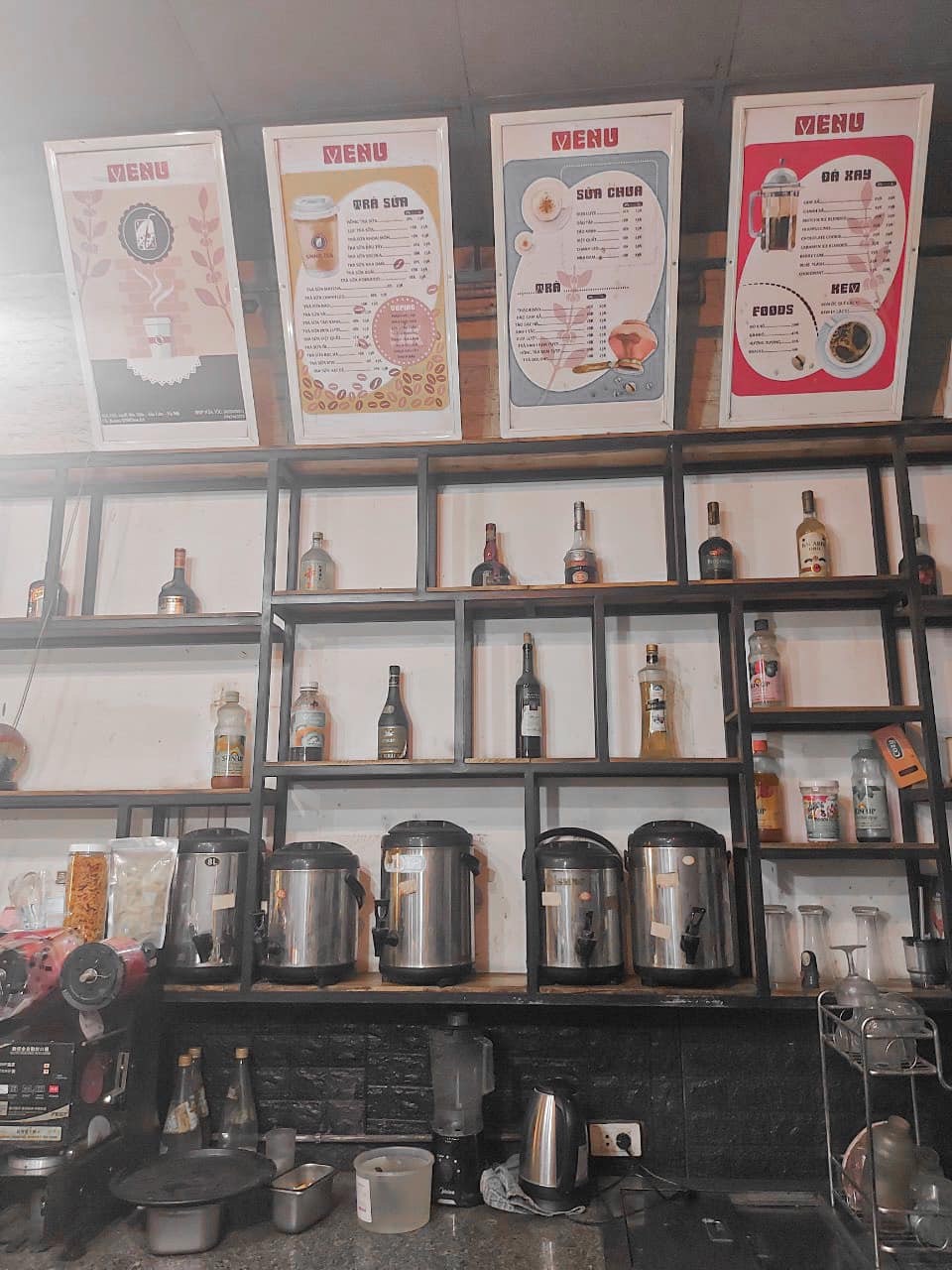 CHÍNH CHỦ CẦN SANG NHƯỢNG LẠI QUÁN TRÀ SỮA – LHCC 0947663570 13381942