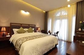 Bán nhà mặt phố Trần Nhật Duật, Hoàn Kiếm 64mx 10PN, KD khách sạn, Homestay, giá 38 tỷ. LH: 13397350