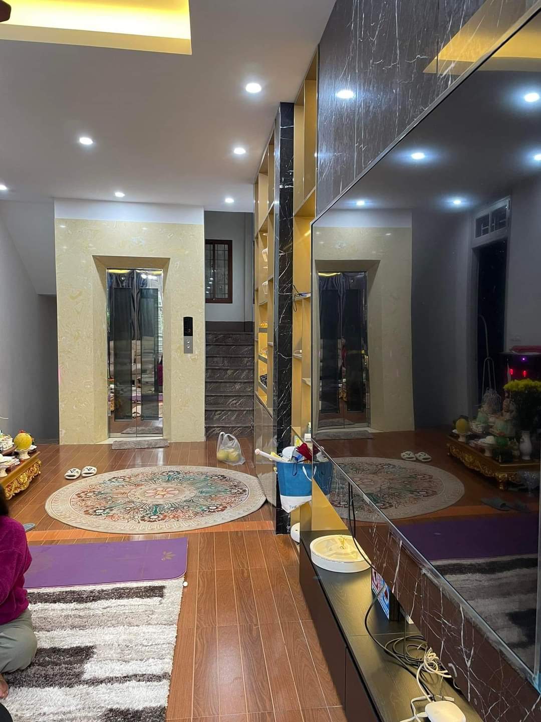 BÁN NHÀ AN DƯƠNG VƯƠNG ,OTO,LÔ GÓC,THANG MÁY ,NỘI THẤT PHONG CÁCH CHÂU ÂU 77M 5 TẦNG 9,2 TỶ 13403458