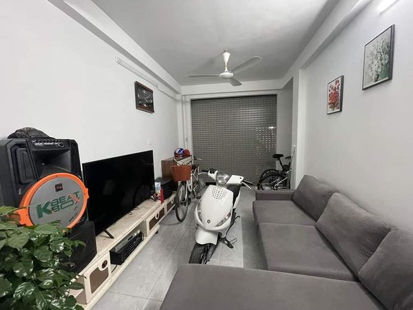 Bán nhà 26/30m2 6tầng mặt tiền 4m hơn 3tỷ mặt ngõ phố Trích Sài 0337628046 13403562