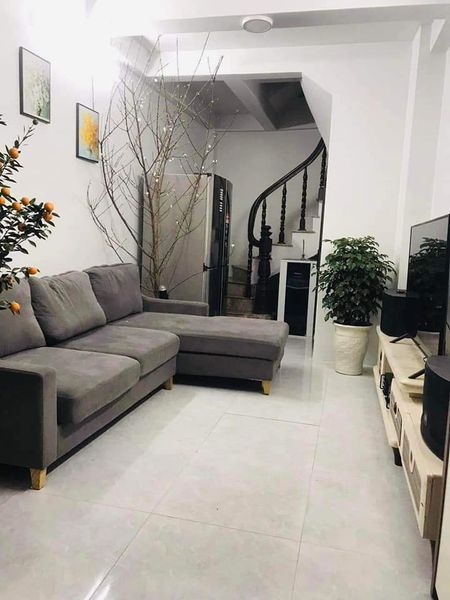 Bán nhà 26/30m2 6tầng mặt tiền 4m hơn 3tỷ mặt ngõ phố Trích Sài 0337628046 13403562