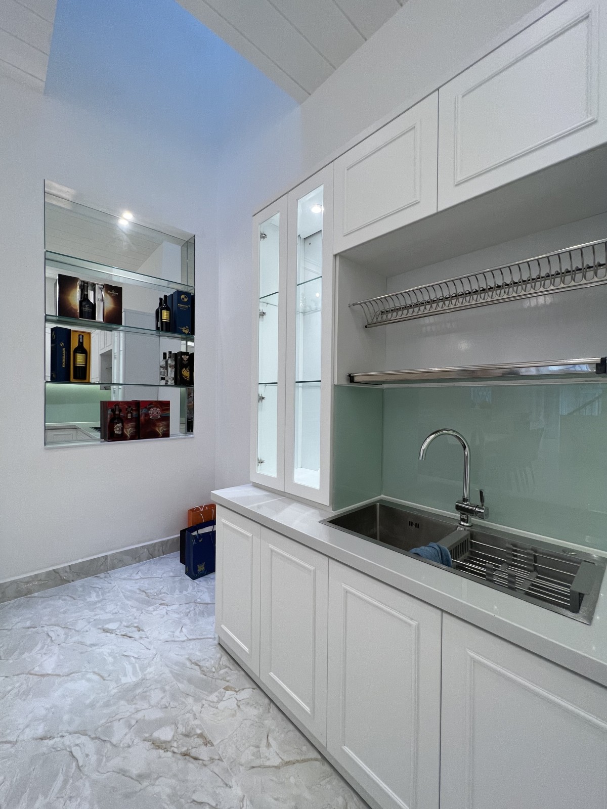 CHỦ NGỘP BANK – BÁN GẤP NHÀ HOÀNG HOA THÁM QUẬN BÌNH THẠNH 13409068