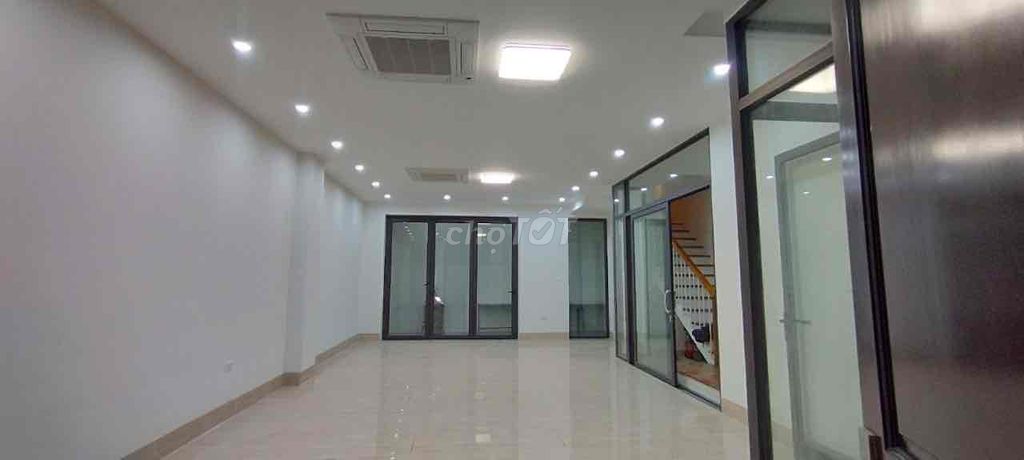 Chính chủ cho thuê nhà lâu dài - Hoàng Thành Villas, Mỗ Lao, Hà Đông. 13411000