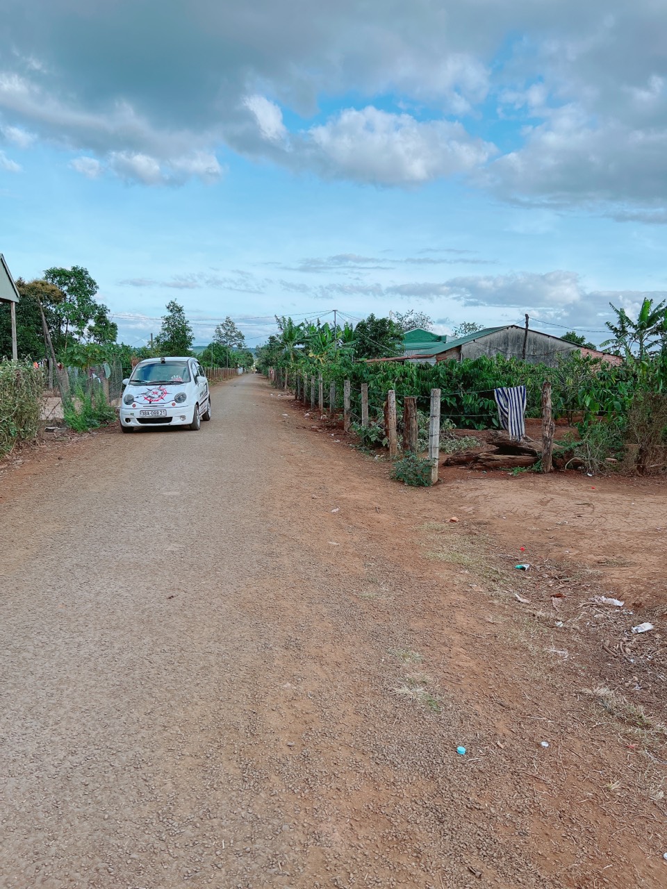 ĐẤT NỀN LÀNG DÚT 1 IA SAO GIA LAI CÁCH TP PLEIKU CHỈ 1KM 13411132