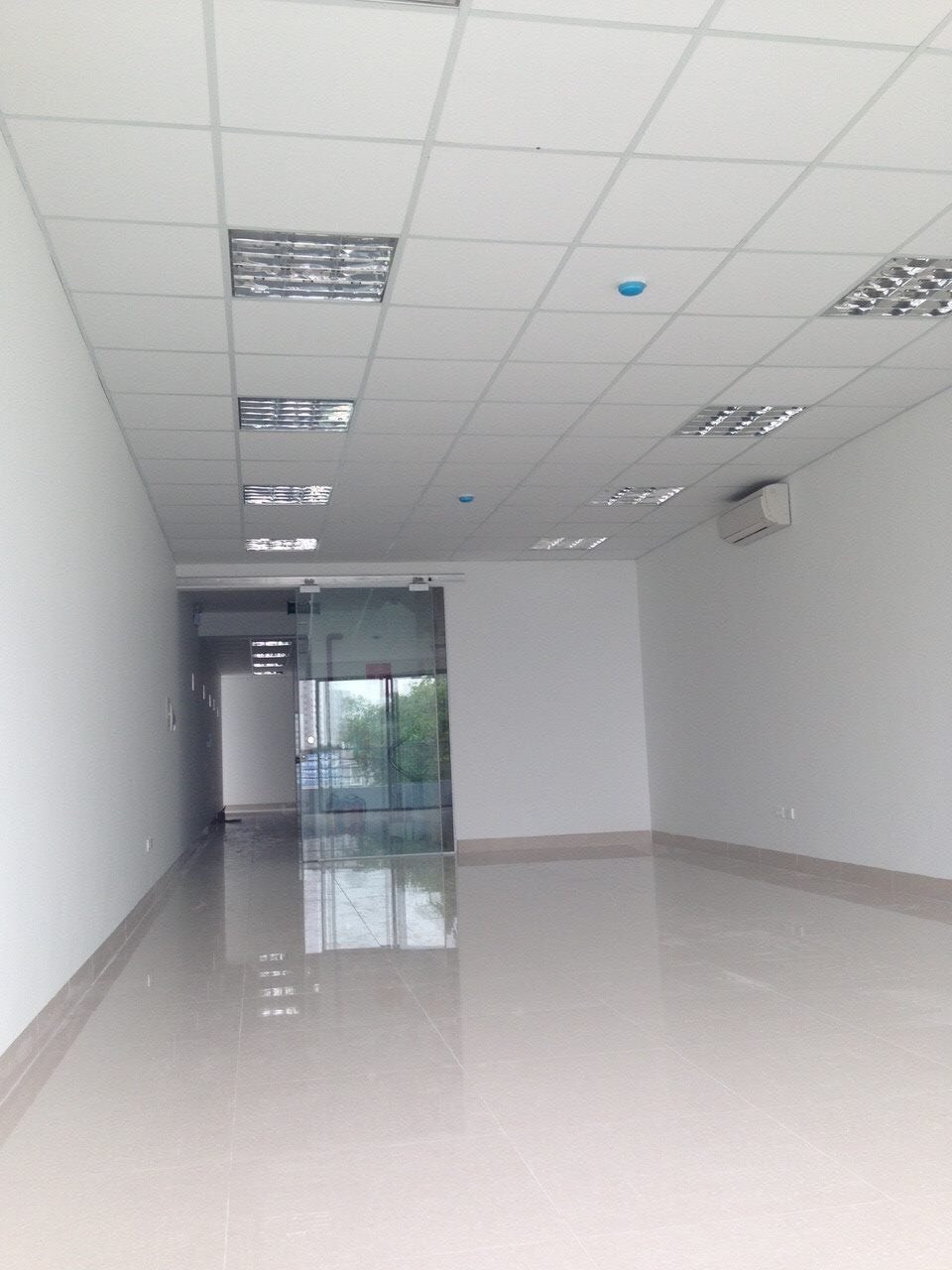 Cho thuê văn phòng, MBKD, cửa hàng DT 40m2, 50m2, 90m2 tại mặt phố Trần Xuân Soạn, Hà Nội 13413954