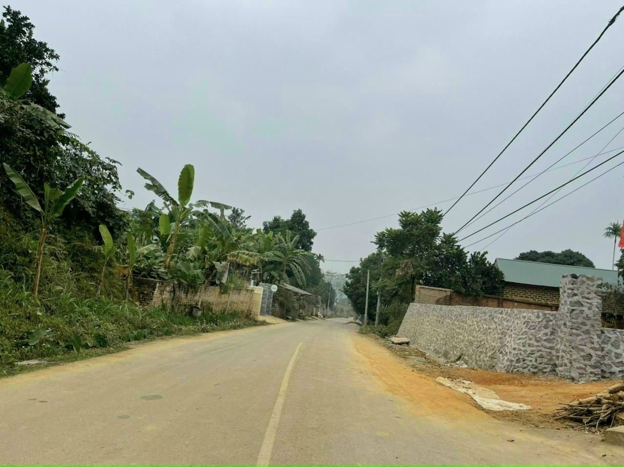 BÁN LÔ ĐẤT NGHỈ DƯỠNG VIEW THOÁNG ĐẸP, NẰM TRÊN ĐƯỜNG TRỤC CHÍNH ĐI KHU DU LỊCH SUỐI MƠ BA VÌ LH0866990503 13414802