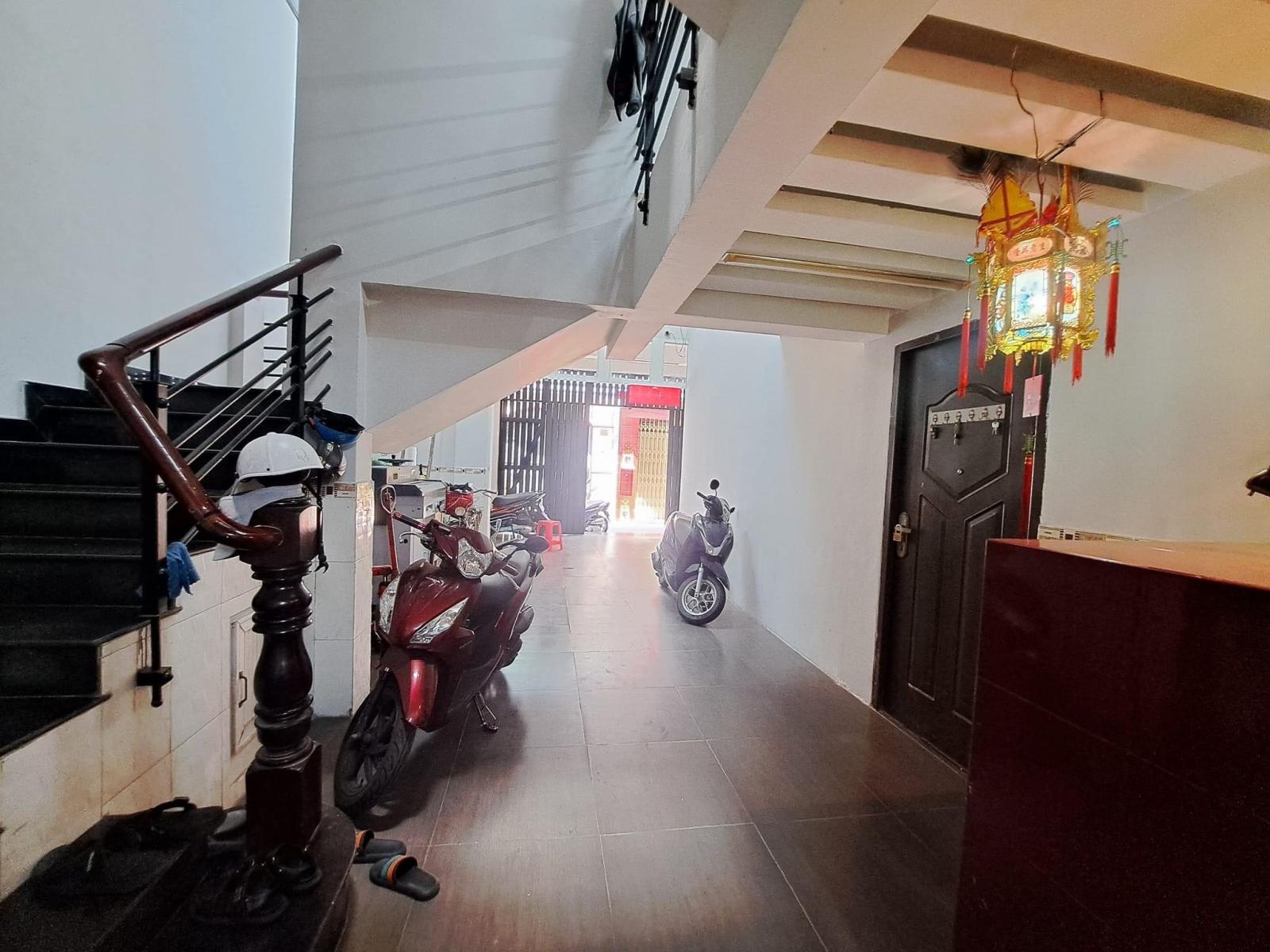 Bán nhà Hẻm 4m Nguyễn Trãi ngay Nguyễn Tri Phương, DT: 7.8x15m, 4 Tầng - 6 PN, 20.4 tỷ (TL) 13416358