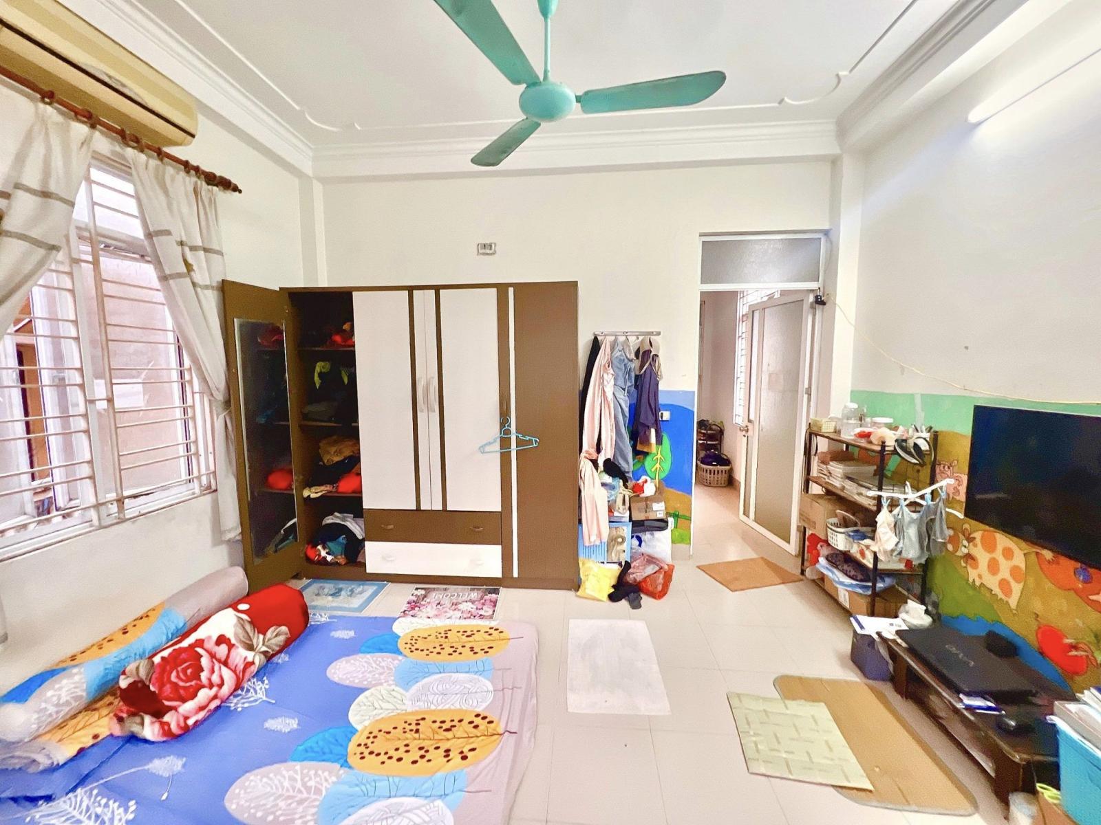 BÁN NHÀ LẠC LONG QUÂN - TRỊNH CÔNG SƠN- GẦN PHỐ -GẦN CV NƯỚC HỒ TÂY 52M 5TÂNG 8.0 TỶ 13420105