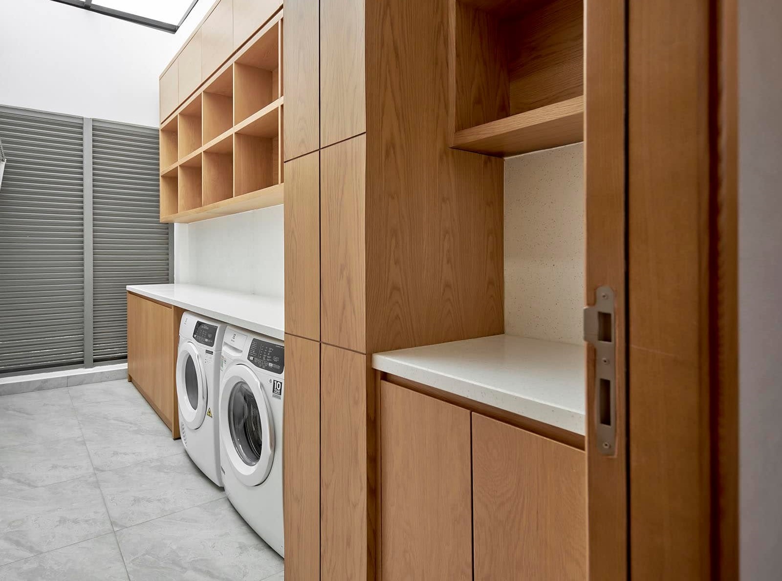 Kẹt Bank  Bán Biệt thự đẹp MT đường Lý Chính Thắng tại trung tâm quận 3 13440189