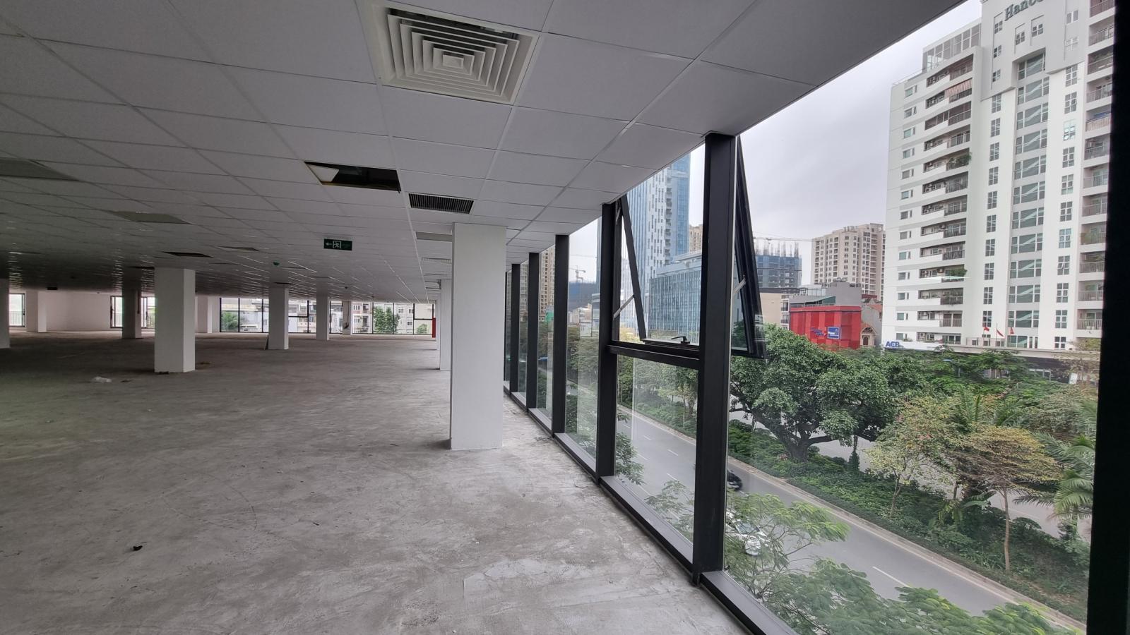 Cho thuê văn phòng 200m2 đến 1100m2, mặt tiền 50m đường Võ Chí Công, quận Tây Hồ, giá rẻ nhất 13444777