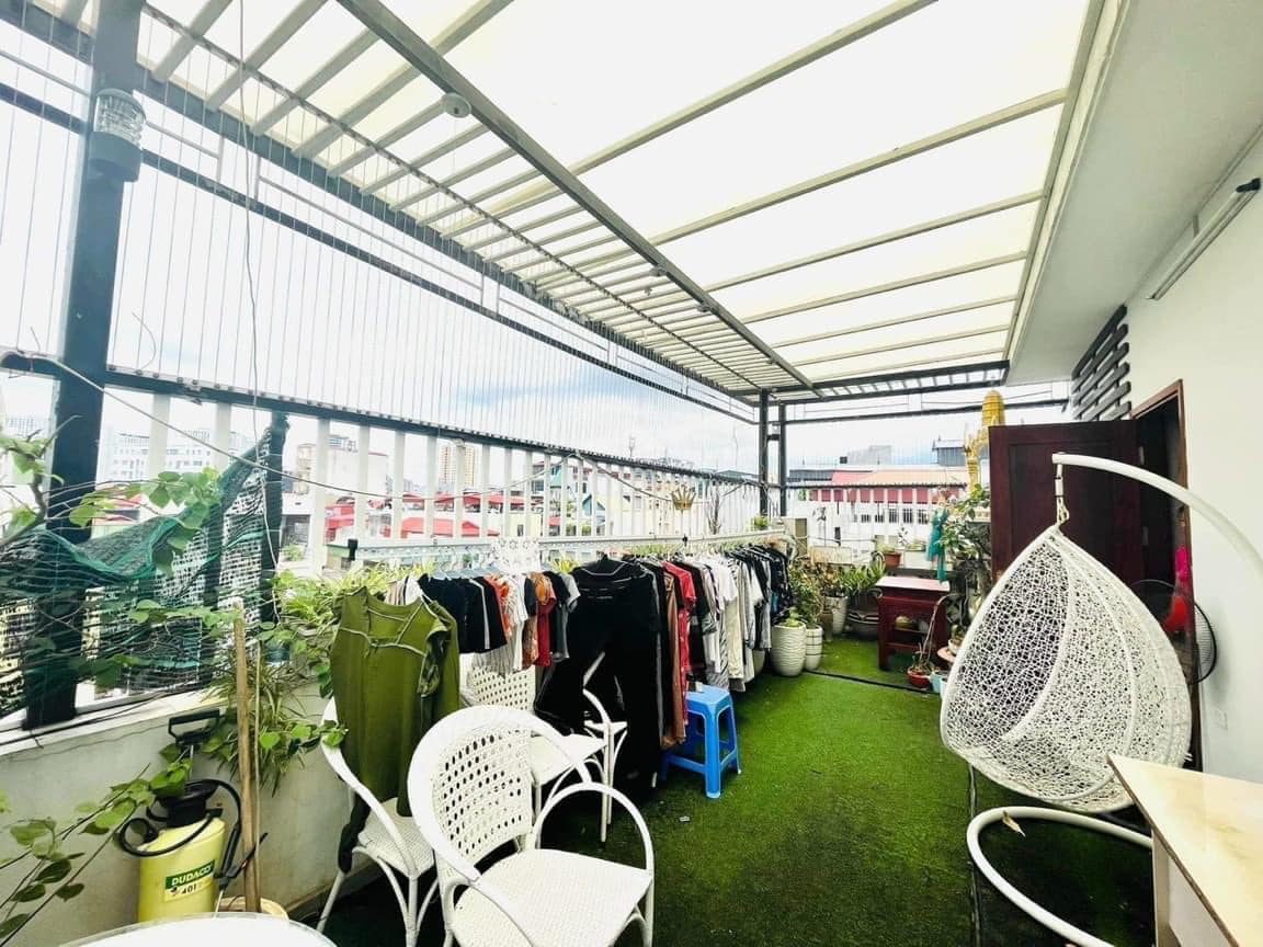 BÁN NHÀ  VÕ CHÍ CÔNG - THANG MÁY , VĂN PHÒNG GẦN PHỐ  72 M 7 TẦNG 8.6 TỶ 13445370