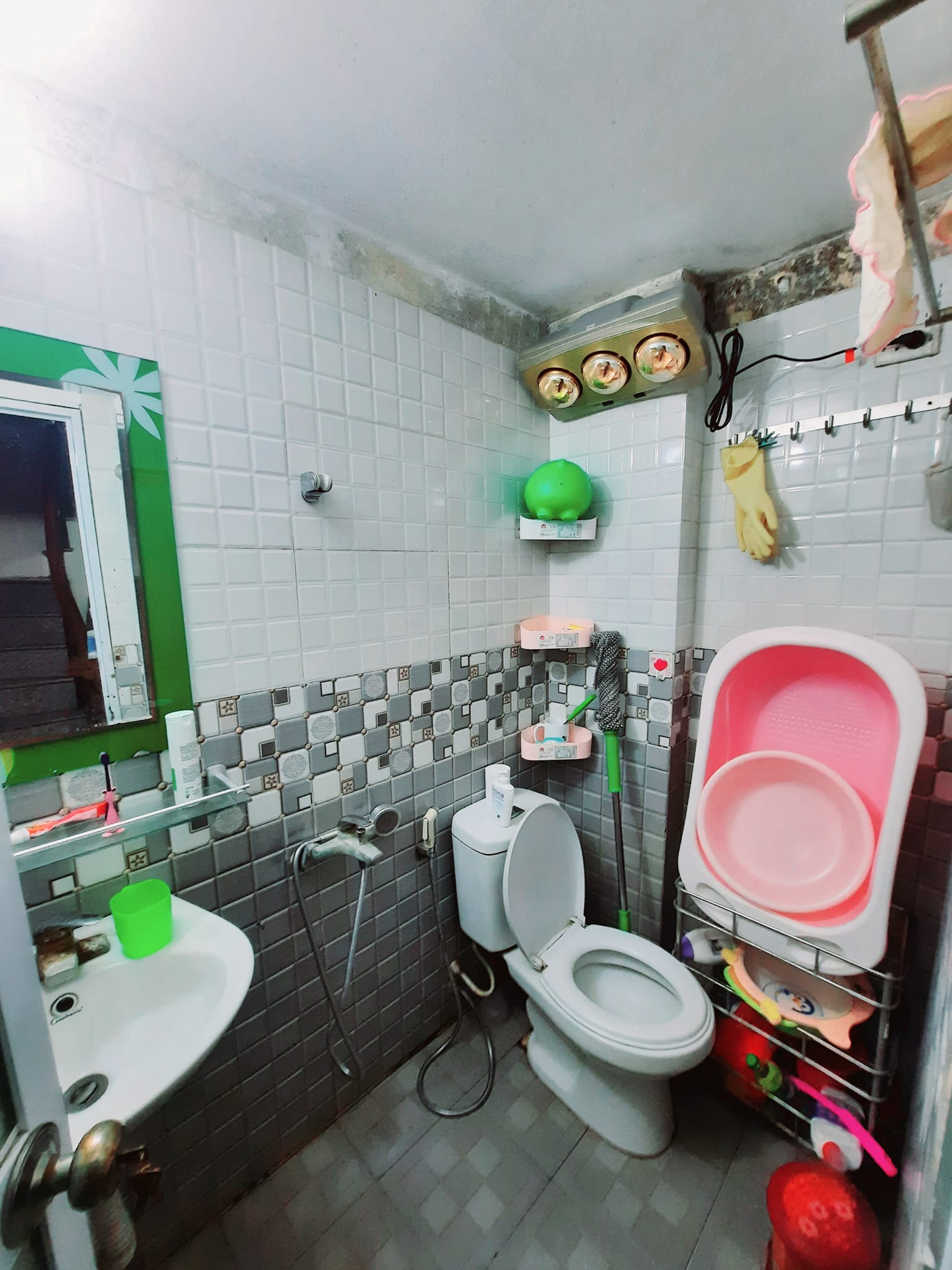 HIẾM! BÁN NHÀ NGÕ 190 HOÀNG MAI, NHỎ TIỀN, SỔ ĐỎ RIÊNG VUÔNG VẮN 13445915