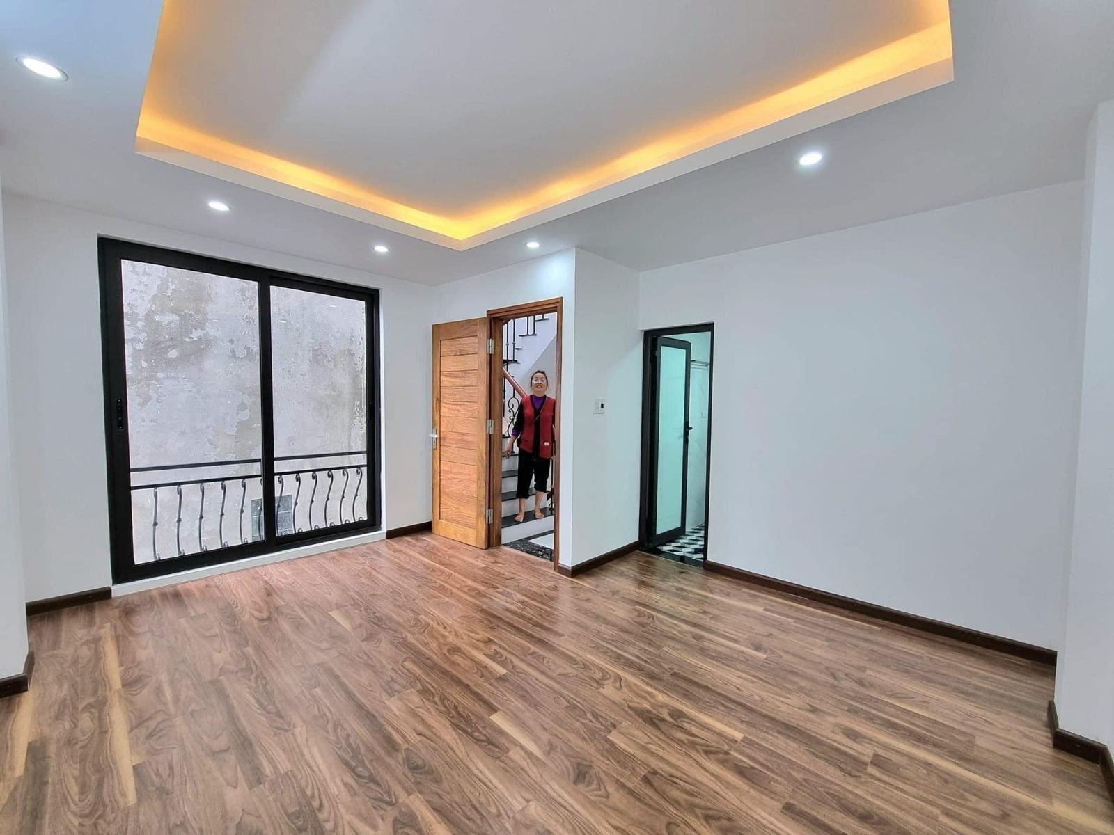 NGÕ 22 TÔN THẤT TÙNG - GẦN Ô TÔ -NHÀ MỚI CỨNG – ĐI BỘ RA BỆNH VIỆN ĐH Y 13444499