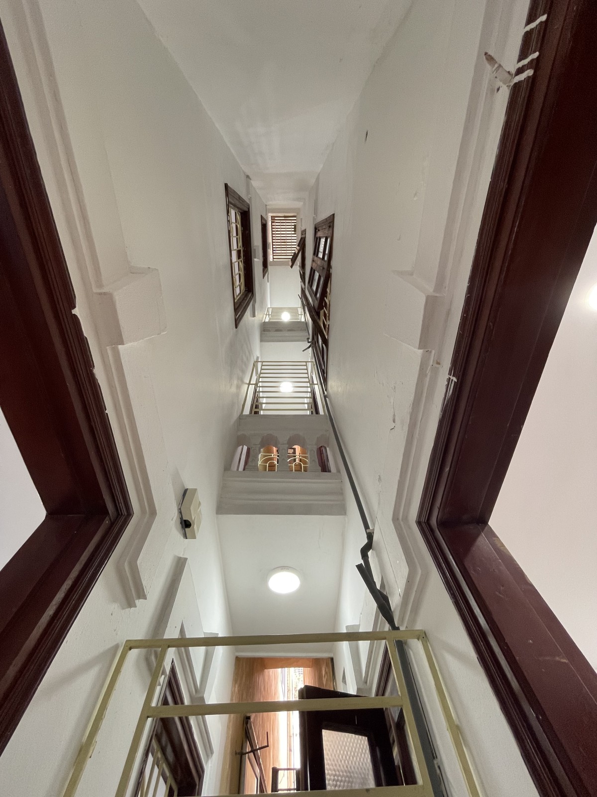 Bán nhà đường Nguyễn Trãi, cạnh Ngã Tư Sở. 32m2 x 4 Tầng, nhỉnh 4 tỷ. GẦN Ô TÔ. 13456339