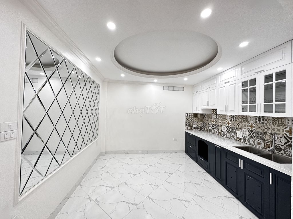 Cần bán nhà riêng 5 tầng sát vách trường Quốc tế Pheenikaa 13456538