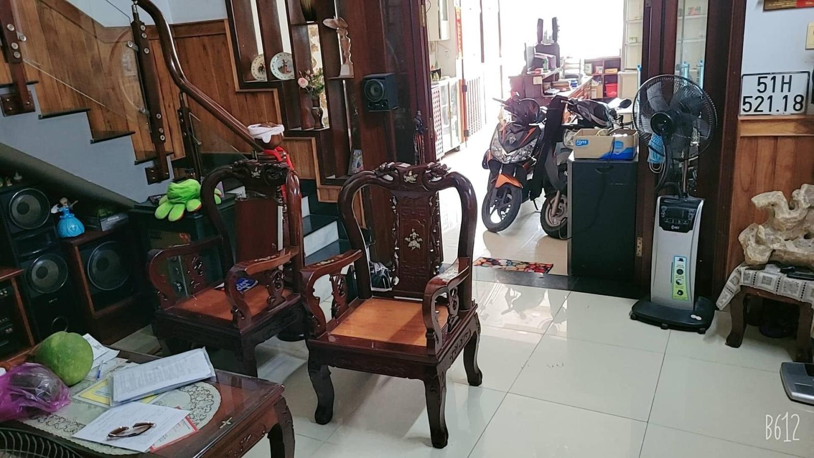 Bán nhà Mặt tiền Gò Dầu gần Tân Quý - Bình Long, DT:4.5x17m, 2 tầng, 3 PN. giá hạ còn: 8.6 tỷ 13456621