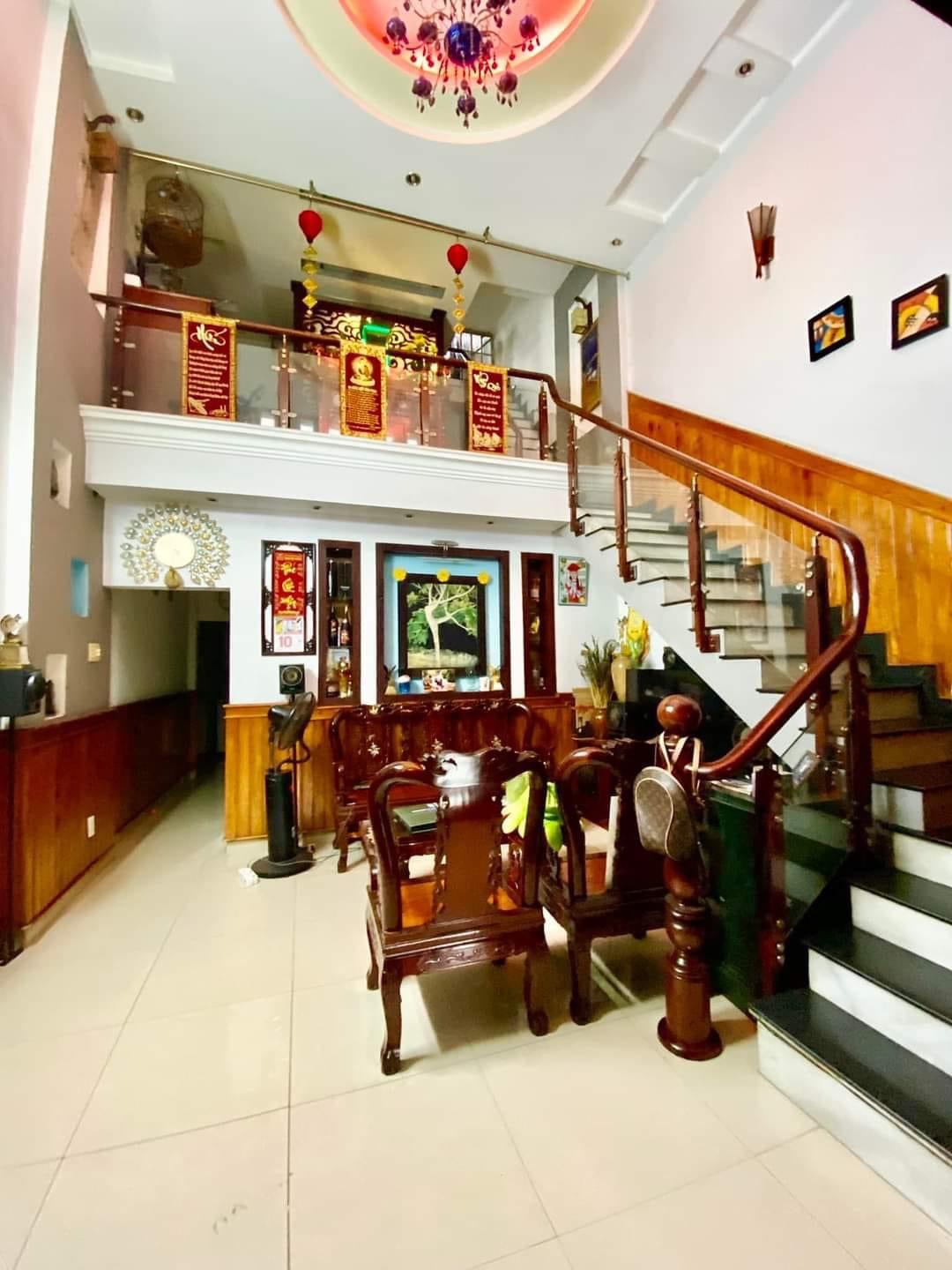 Bán nhà Mặt tiền Gò Dầu gần Tân Quý - Bình Long, DT:4.5x17m, 2 tầng, 3 PN. giá hạ còn: 8.6 tỷ 13456621