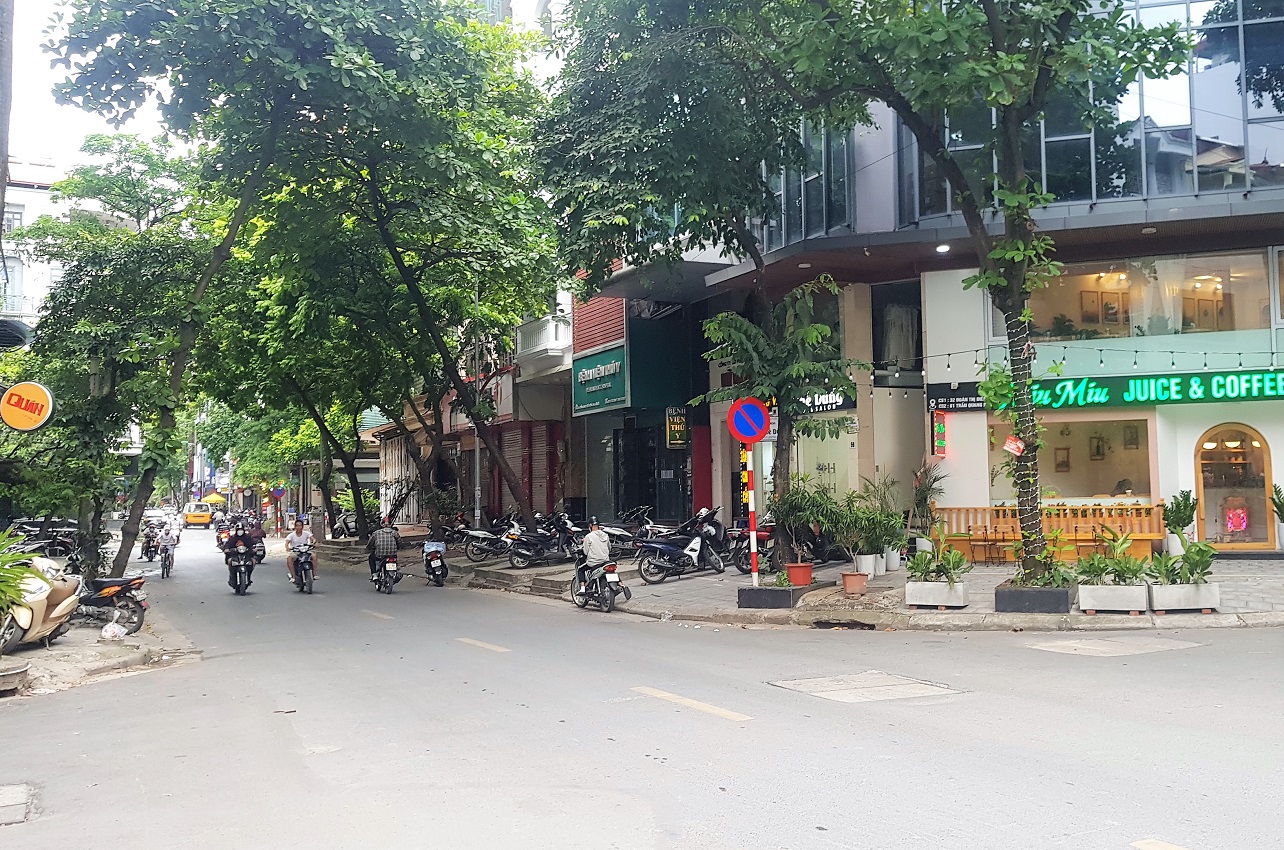 Bán nhà phố Trần Quang Diệu, Đống Đa. Vỉa hè, ô tô tránh, KD. 60m2 x MT6m x 5Tầng. Giá 17Tỷ 13461569