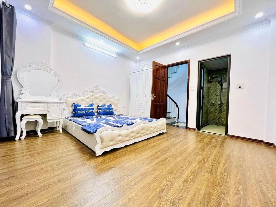 Bán căn hộ CC khu vựcTrung tâm quận.Thanh Xuân với diện tích 120 m2 giá 2  tỷ 700 13462051