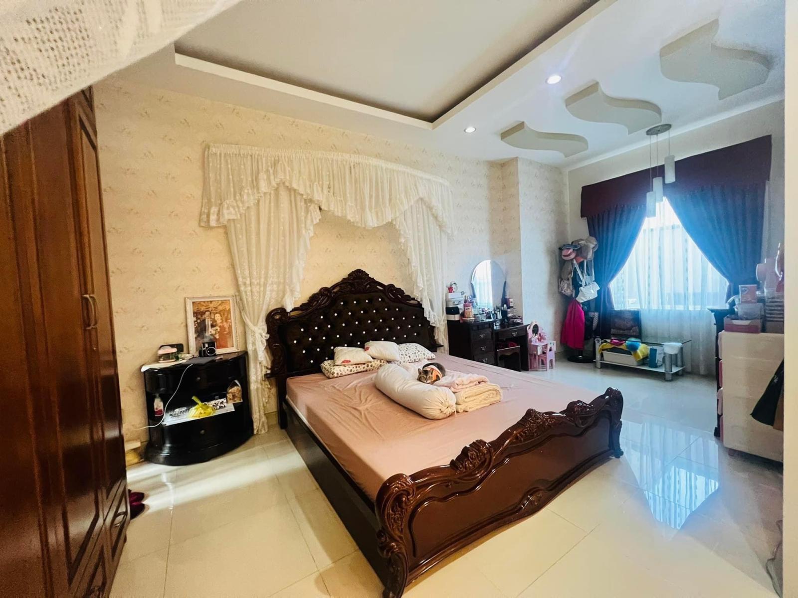 Bán nhà Biệt thự Nguyễn Thái Bình - Trường Chinh thông qua K300, DT:8x20m, 4T- 6PN, 32.5 tỷ 13465272