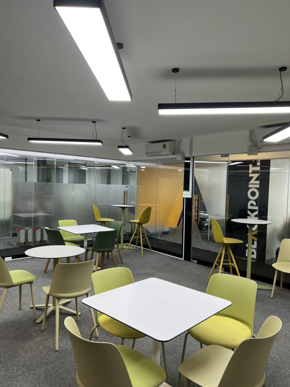 Định Cư Mỹ  Cần Bán Tòa Nhà 12mx26m đường Phan Tôn , Phường Đakao Quận 1 13466203