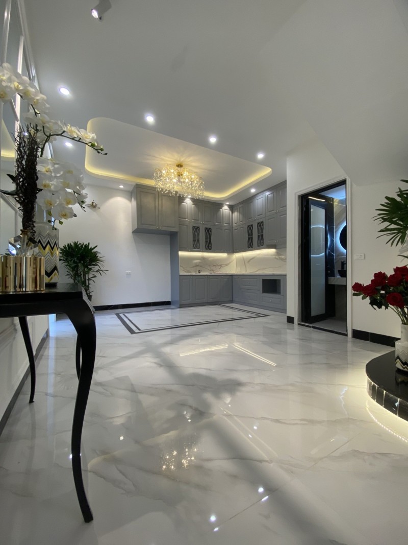 Nhà đẹp, lô góc 2 mặt tiền, ngõ ô tô, phố Hồng Tiến, DT 65m2 x 4T, MT 5.2m, nhỉnh 11 tỷ. 13468565