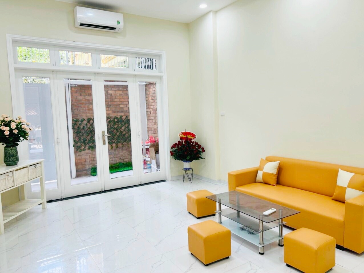 Bán nhà mặt phố Trần Phú 120m Vỉa hè rộng Hai thoáng Kinh doanh Giá nhà ngõ 13477177